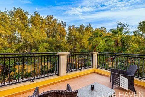 4 غرف نوم فيلا في Legacy Nova Villas, الإمارات العربية المتحدة رقم 13051 26