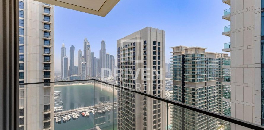 Квартира с 1 спальней в EMAAR Beachfront, ОАЭ №202894