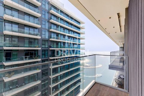 Квартира с 1 спальней в EMAAR Beachfront, ОАЭ №202894 12