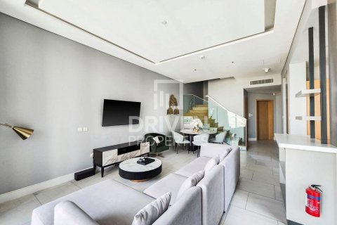 2 bedrooms Duplex in SLS Dubai Hotel & Residences, UAE No. 212710 4