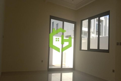 Townhouse de 3 dormitorios en Zinnia, UAE No. 92012 21