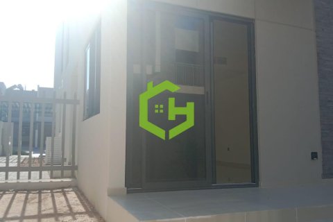 Townhouse de 3 dormitorios en Zinnia, UAE No. 92012 3