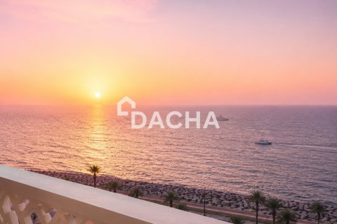 Квартира с 3 спальнями в Balqis Residences, ОАЭ №167657 3