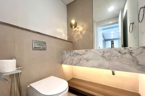 Квартира с 2 спальнями в Jumeirah Village Triangle, ОАЭ №218801 15