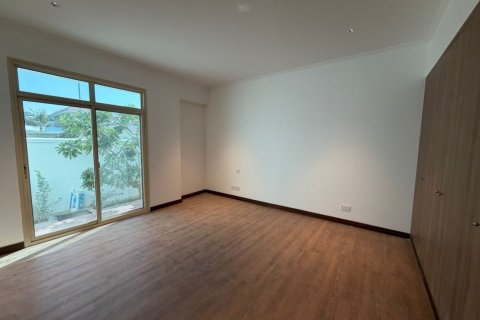 Villa de 4 dormitorios en Al Safa, UAE No. 215362 5