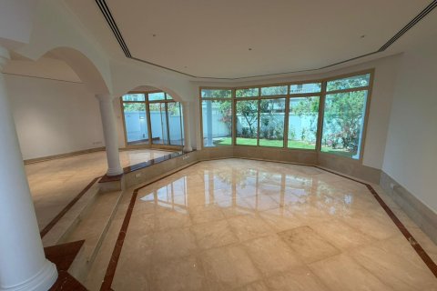 Villa de 4 dormitorios en Al Safa, UAE No. 215362 9