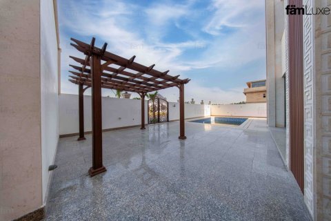 6 bedrooms Villa in Dubai, UAE No. 151907 30
