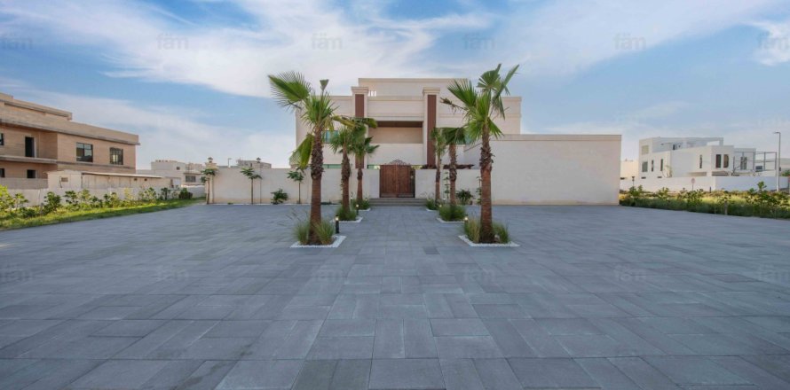 6 bedrooms Villa in Dubai, UAE No. 151907