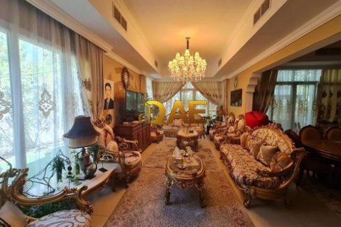 Villa de 5 chambres à Dubai Silicon Oasis, UAE No. 18316 8