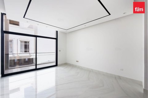 6 bedrooms Villa in Dubai, UAE No. 213488 13
