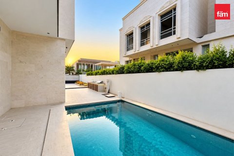 6 bedrooms Villa in Dubai, UAE No. 213488 8