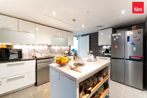 1 bedroom Apartment in Business Bay, UAE No. 219329 9
