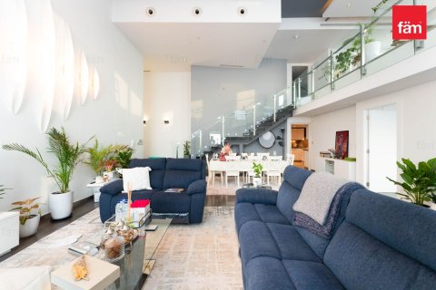 1 bedroom Apartment in Business Bay, UAE No. 219329 3