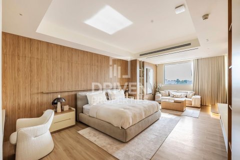 3 bedrooms Penthouse in Jumeirah, UAE No. 212533 8