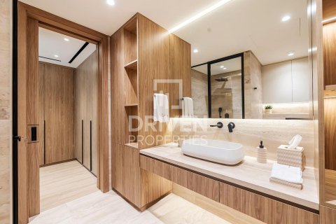 3 bedrooms Penthouse in Jumeirah, UAE No. 212533 20
