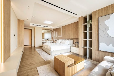 3 bedrooms Penthouse in Jumeirah, UAE No. 212533 9