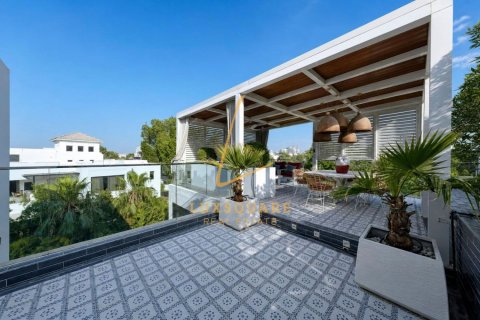 Villa de 5 dormitorios en Al Barari, UAE No. 216681 4
