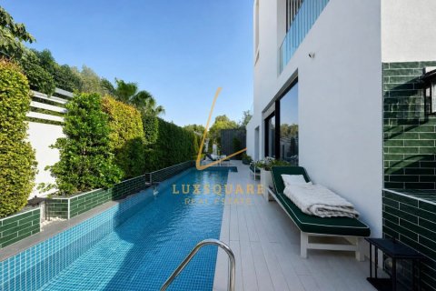Villa de 5 dormitorios en Al Barari, UAE No. 216681 5