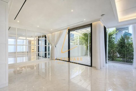 5 bedrooms Villa in Al Barari, UAE No. 216681