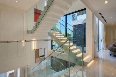 Villa de 5 dormitorios en Al Barari, UAE No. 216681 11