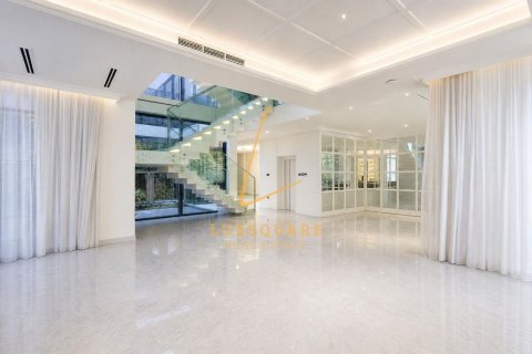 Villa de 5 dormitorios en Al Barari, UAE No. 216681 16