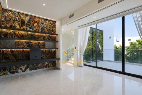 Villa de 5 dormitorios en Al Barari, UAE No. 216681 8