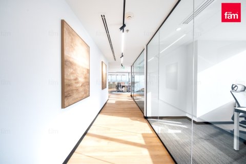 800m² Office in Dubai, UAE No. 216200 16