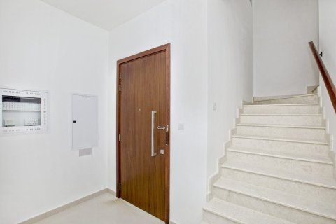 Townhouse de 4 dormitorios en Town Square, UAE No. 168613 7