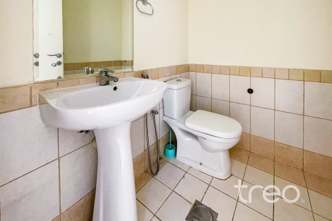 2 bedrooms Townhouse in The Springs, UAE No. 220937 9