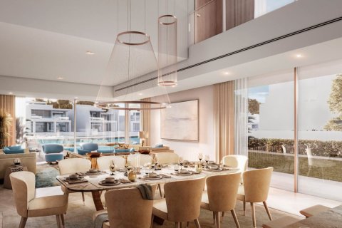 Villa de 4 dormitorios en Dubai, UAE No. 153669 8