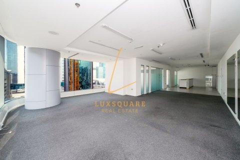 112m² Office in Sheikh Zayed Road, UAE No. 219349