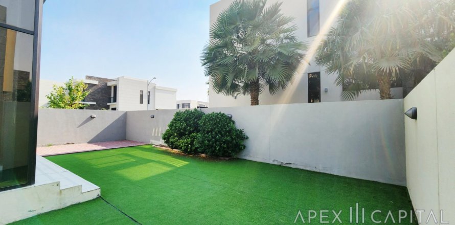 Villa de 5 chambres à DAMAC Hills (Akoya by DAMAC), UAE No. 5062