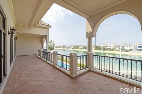 6 bedrooms Villa in Signature Villas, UAE No. 211063 5
