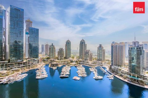 Apartment de 2 dormitorios en Dubai Marina, UAE No. 213277