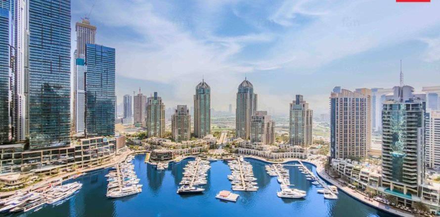 Apartment de 2 dormitorios en Dubai Marina, UAE No. 213277