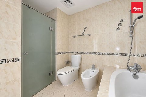 Apartment de 2 dormitorios en Dubai Marina, UAE No. 213277 3