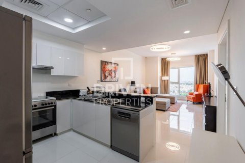 2 bedrooms Apartment in Dubai, UAE No. 211844
