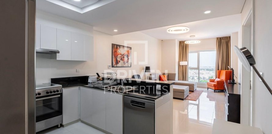 2 bedrooms Apartment in Dubai, UAE No. 211844