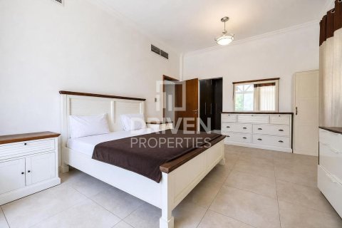 4 bedrooms Villa in The Villa, UAE No. 211553 14