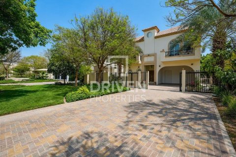 4 bedrooms Villa in The Villa, UAE No. 211553 28