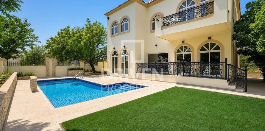 4 bedrooms Villa in The Villa, UAE No. 211553