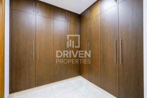 4 bedrooms Villa in The Villa, UAE No. 211553 21
