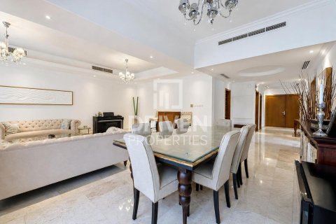 4 bedrooms Villa in The Villa, UAE No. 211553 5