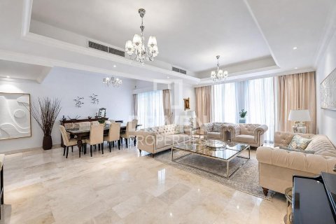 4 bedrooms Villa in The Villa, UAE No. 211553 3