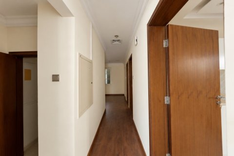 Villa de 4 dormitorios en Jumeirah Islands, UAE No. 221700 18