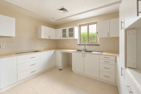 Villa de 4 dormitorios en Jumeirah Islands, UAE No. 221700 17