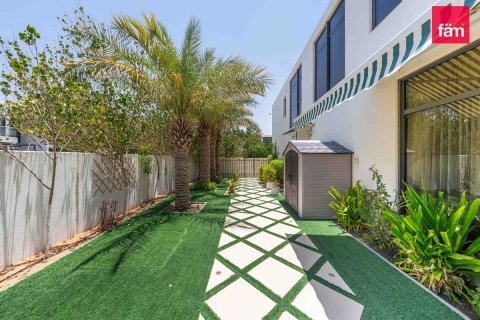 Villa de 6 dormitorios en Dubai, UAE No. 161731 21