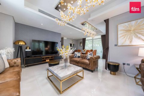Villa de 6 dormitorios en Dubai, UAE No. 161731 7
