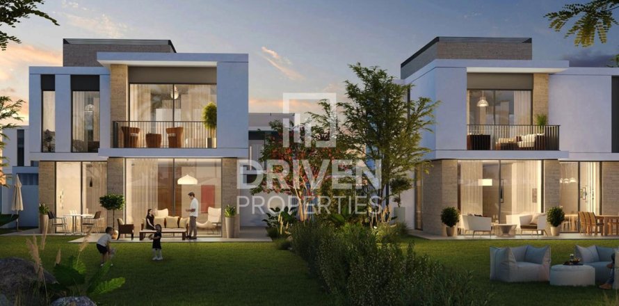 4 bedrooms Villa in EMAAR South, UAE No. 214481