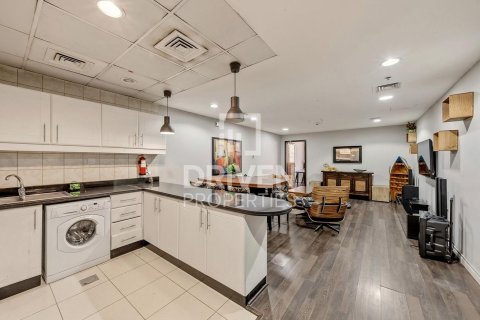 Apartment de 1 dormitorio en District 10, UAE No. 223267